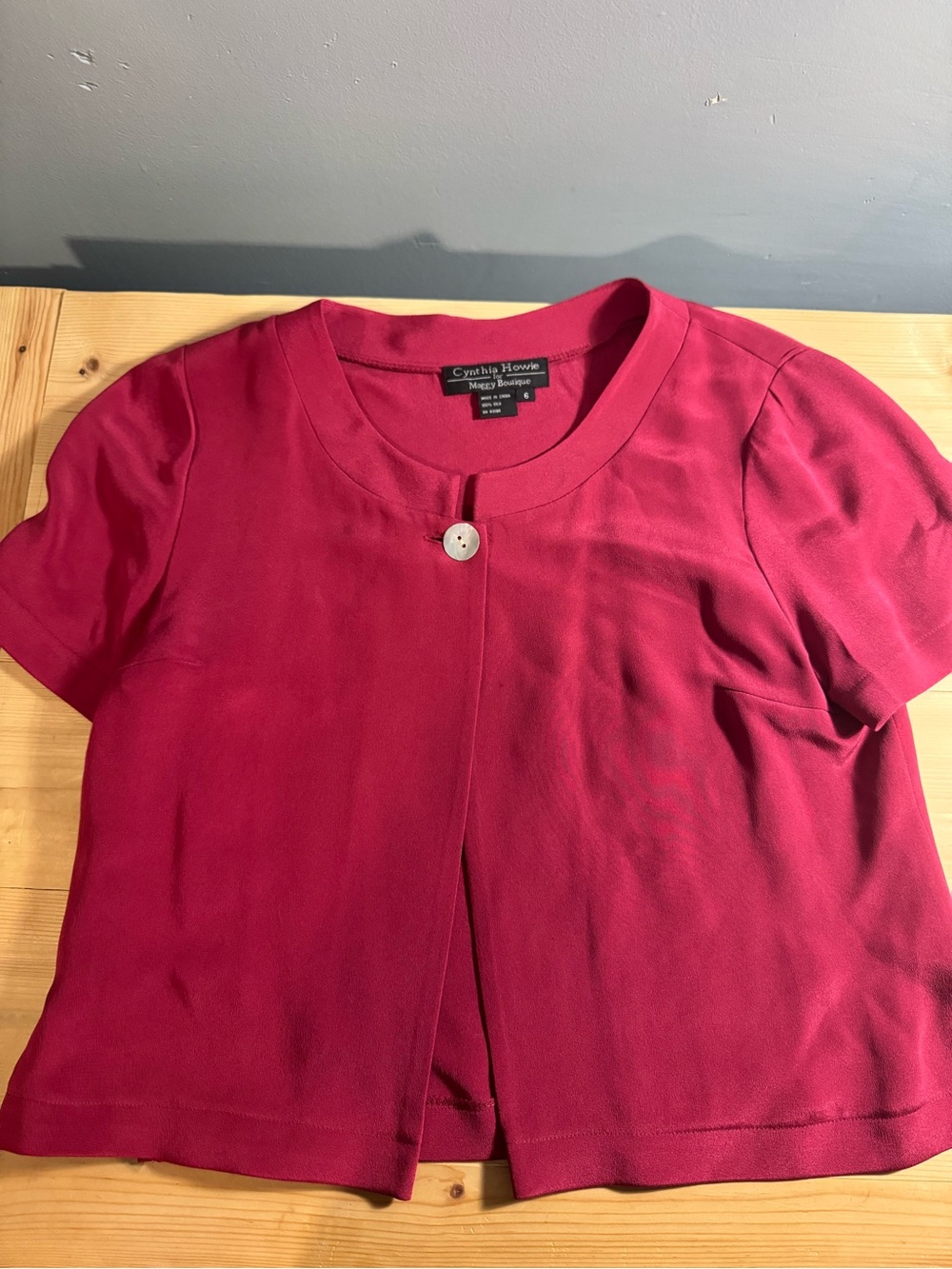 Cynthia Howie 100% Silk VINTAGE Red Blouse